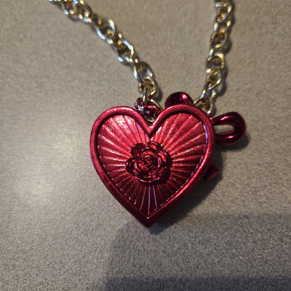 Betsey Johnson Red Heart Necklace - Picture 3 of 3